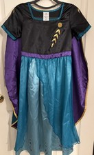 Disney Store Frozen 2 Queen ANNA Deluxe Nightgown Costume Size 9/10