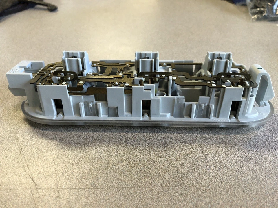 2011 Nissan Cube, lâmpada de cúpula, fabricante de equipamento original - Imagem 2 de 4