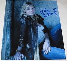 KELLY RUTHERFORD SIGNED 8X10 PHOTO AUTHENTIC AUTOGRAPH GOSSIP GIRL COA A