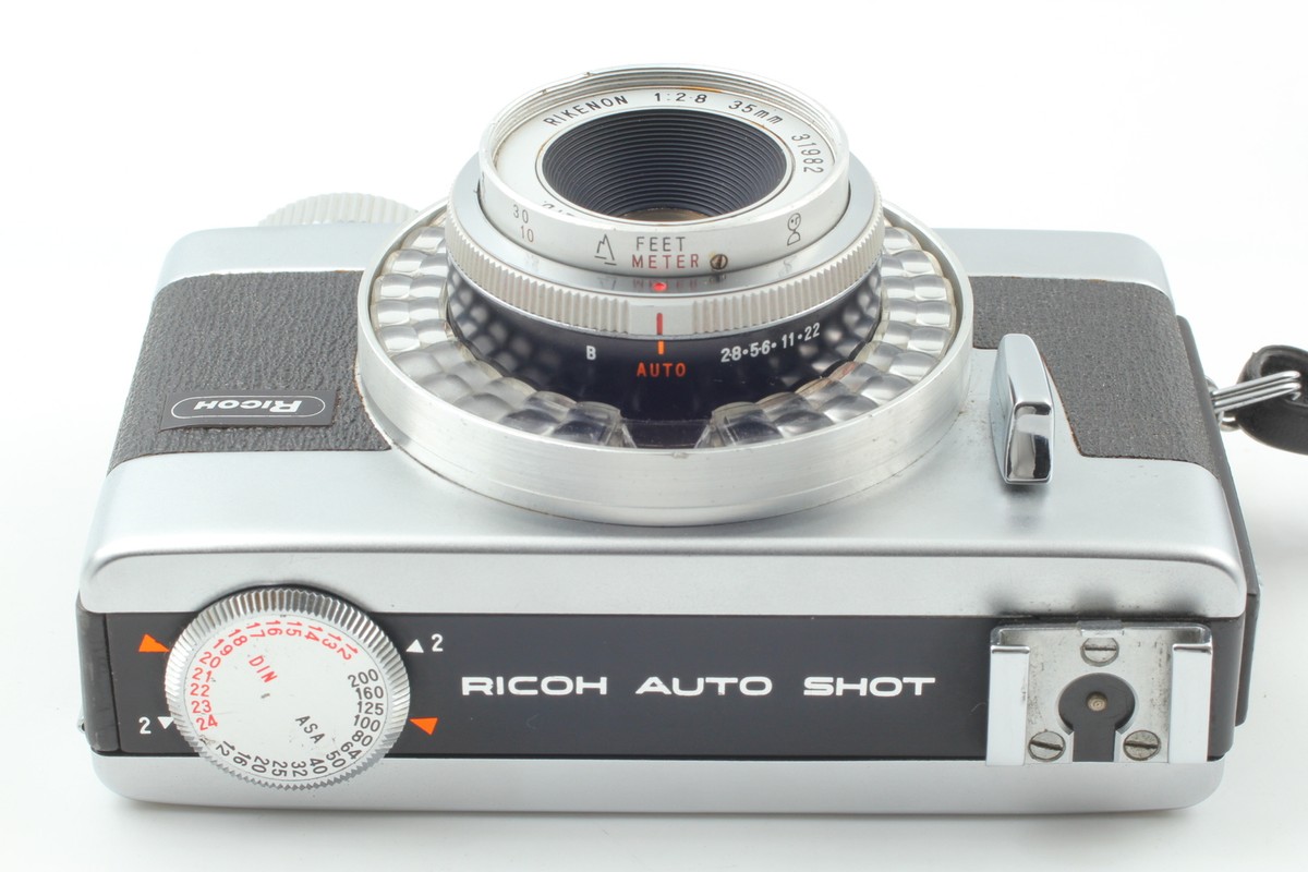 良品 Ricoh Auto Shot 35mm Wind-up Camera Exc+5 Meter-OK , DHL] Ricoh Auto Shot 35mm Mechanical Wind