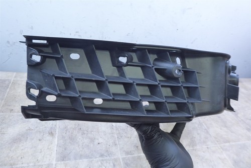 2012 Suzuki AN400 Burgman S1017) left side floor board foot rest 48122-05H0 - Picture 10 of 12