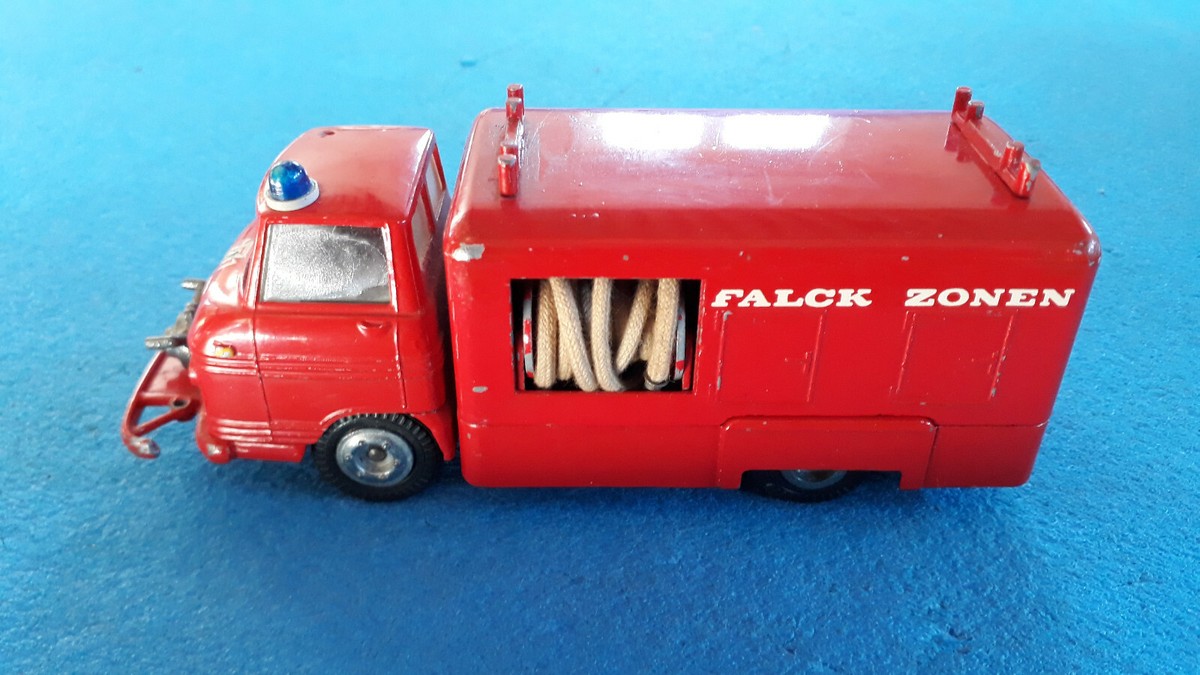 Tekno Denmark 459 - VOLVO Falck Zonen, Fourgon Pompiers
