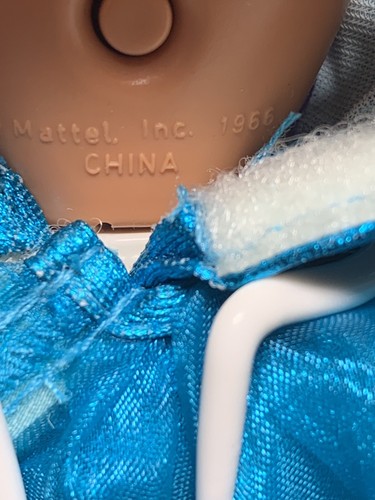 1990’s Talking Dentist Barbie Doll Platinum Hair Complete Dress Set Works! - Picture 8 of 12