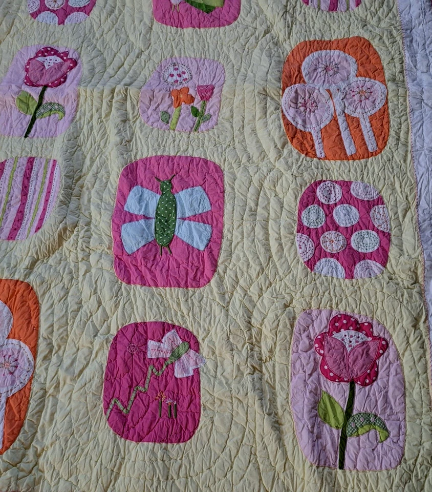 Apliques de retazos Pottery Barn Kids DOBLE edredón mariposas flores rosa verde Foto 4 de 4