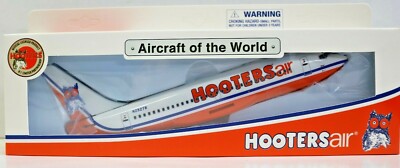 Hooters Air Boeing 737-200 Scale 1:130 Airplane Model Defunct Airlines - New 