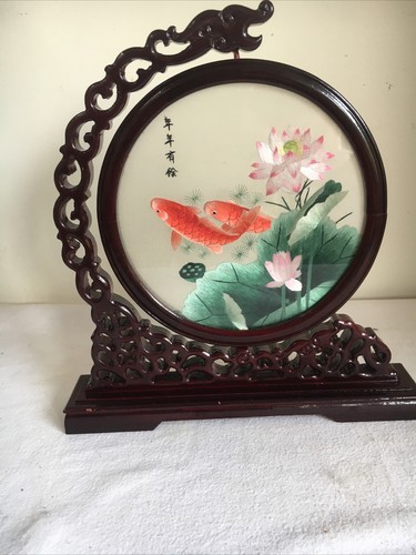 Vintage Decorative Chinese Silk In Ornate Double Sided Frame - Picture 2 of 10