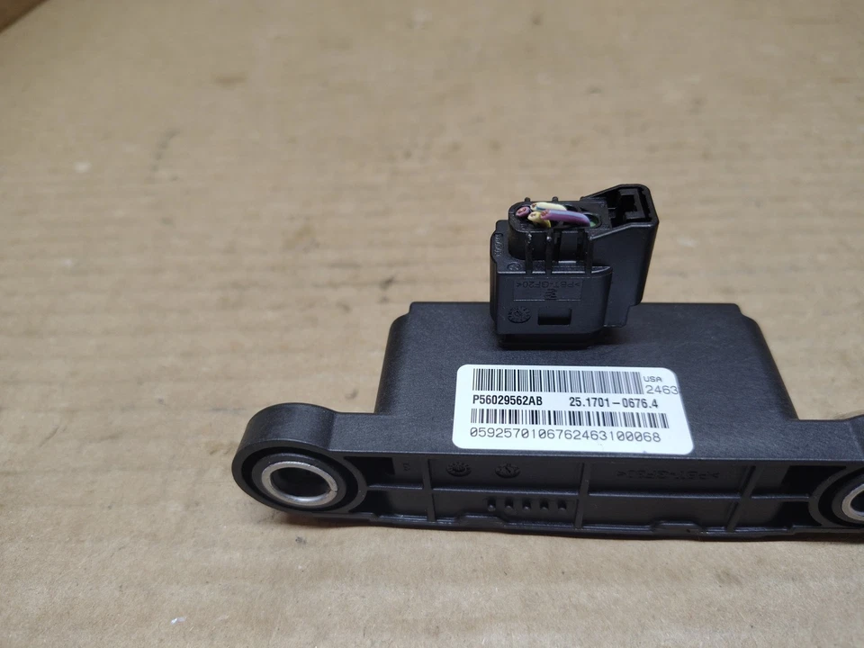 Dodge Journey 2011-17 sensor YAW 56029562AB AWD Foto 2 de 4