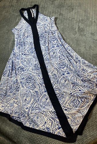 Luxe Dress 8 by Carmen Marc Valvo Blue Paisley Sleeveless Fit & Flare Packable - Picture 3 of 15