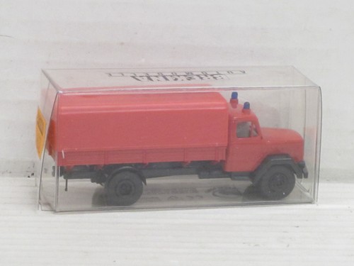 Magirus-Deutz Eckhauber Pritschenlastwagen Feuerwehr rot Box Brekina 4612 1:87 - Bild 4 von 4