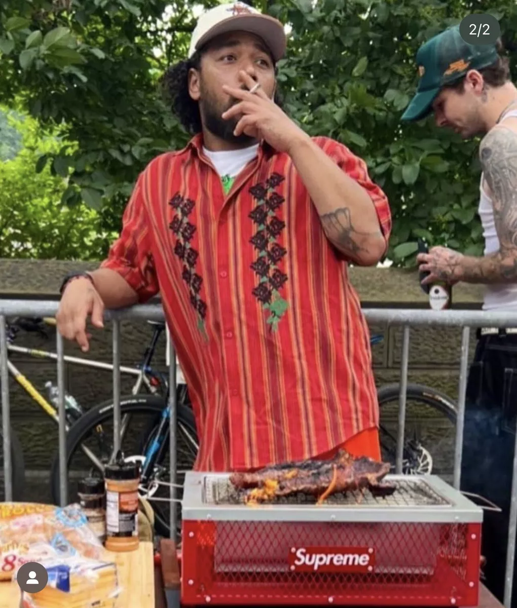 💥[NEW] Supreme Coleman Charcoal Grill [Confirmed Order]💥