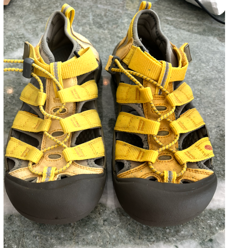 Sandali acqua KEEN Newport H2 unisex adulto taglia 6 giallo usati in ottime condizioni