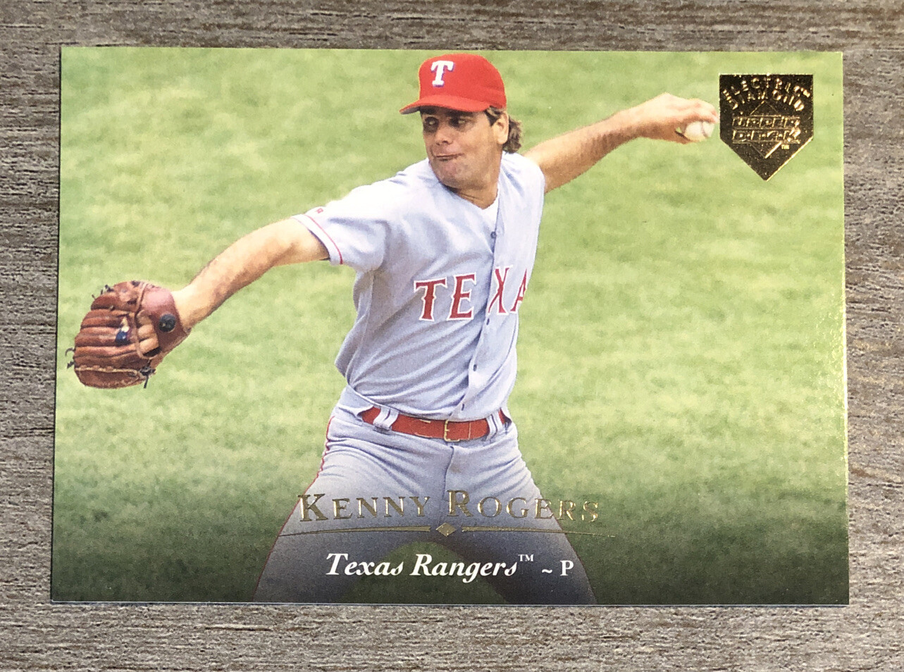 Kenny Rogers 1995 Upper Deck Electric Diamond Gold Rangers #394  *D430*