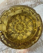 VINTAGE Tiara Whitehall AMBER GLASS ASHTRAY Starburst Thumbprint 6 1/4"