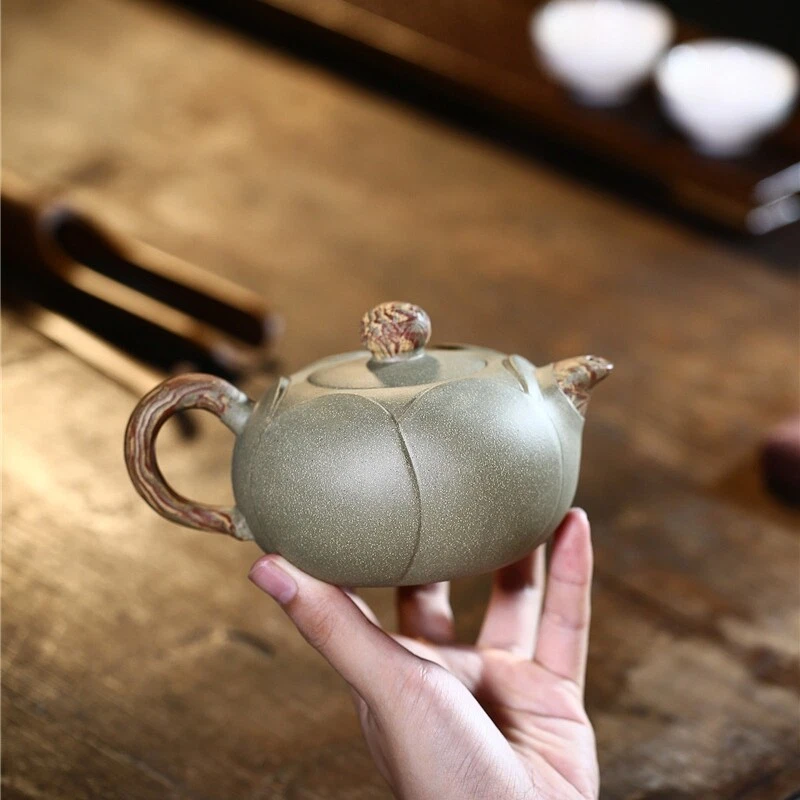 Full Handmade Tea Pot Marked On Sales Real Yixing Zisha Douqing Clay Lotus Shape Foto 3 de 4