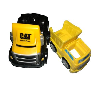 Caterpillar Black / Yellow Mega Bloks and Dump Truck