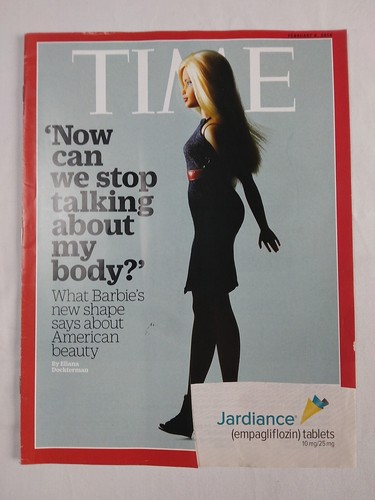 Lot Of 6 TIME Magazines 2016-2017 Apple CEO Red Handed The Resistance Barbie - Picture 7 of 7