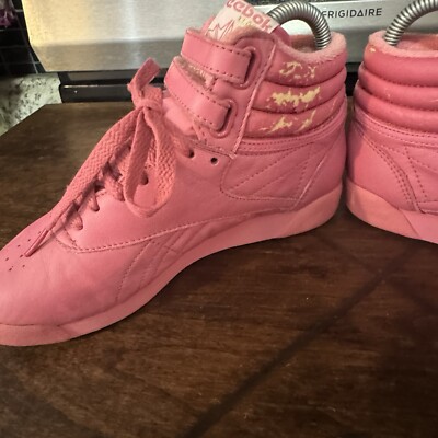 Reebok Classic Vintage 1990s Hi Top Shoe Sneaker, Pink Reebok Classic Vintage 1990s Hi Top Shoe Sneaker, Pink