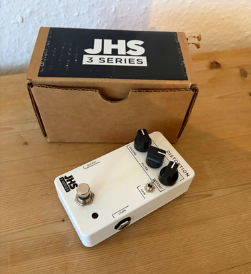 JHS 3 Series Distortion Verzerrer Effektpedal für E-Gitarre & Bassgitarre