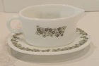 New ListingMinty Vintage Pyrex Spring Blossom Crazy Daisy Gravy Boat w/ Underplate