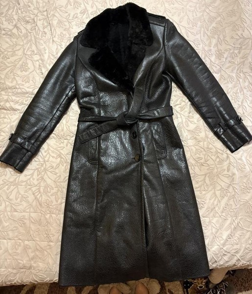 Damen Lanvin Mantel Schwarz Lammfell M