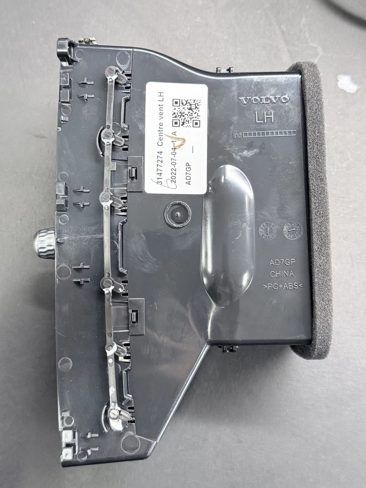 2019 - 2025 年沃尔沃 S60 V90 XC60 V60 S90 Air Outlet Center 左侧 — 第 3/4 张图片