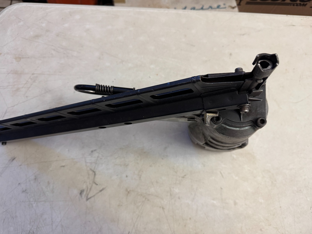 Hitachi NR83A Framing Nail gun Strip Nailer 3 1/4