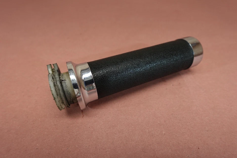 Tubo de agarre del acelerador derecho Honda Shadow Sabre VT1100 VT1100C2 2000-2007 Foto 3 de 4