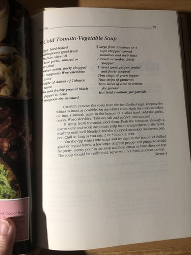 The Dinah Shore American Kitchen Cookbook HB/DC 1990 - Picture 11 of 13