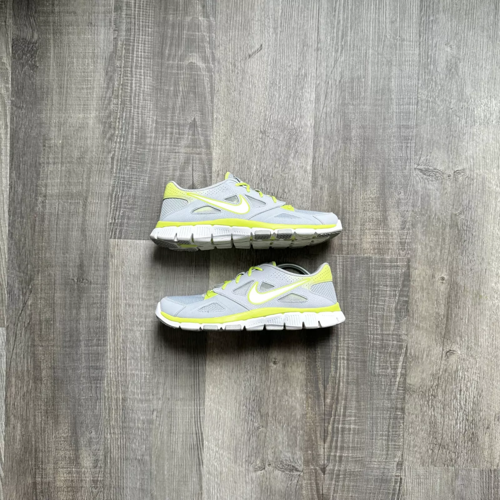 NIKE • Flex Supreme TR 2 (12M)