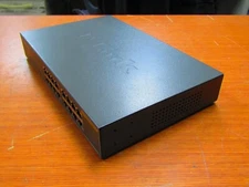 🤓 NEW D-LINK DSS-16+ 16 PORT 10/100 DESKTOP SWITCH UNMANAGED