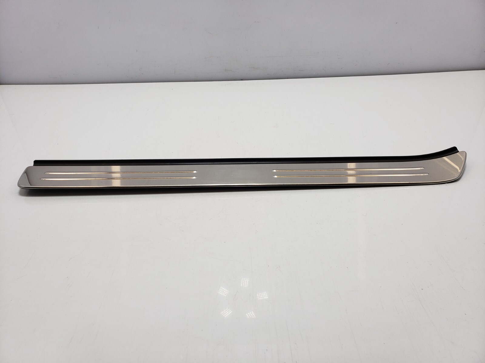 ✅ 10-14 OEM Rolls Royce Ghost RR4 Front Right Passenger Steel Door Sill Plate*