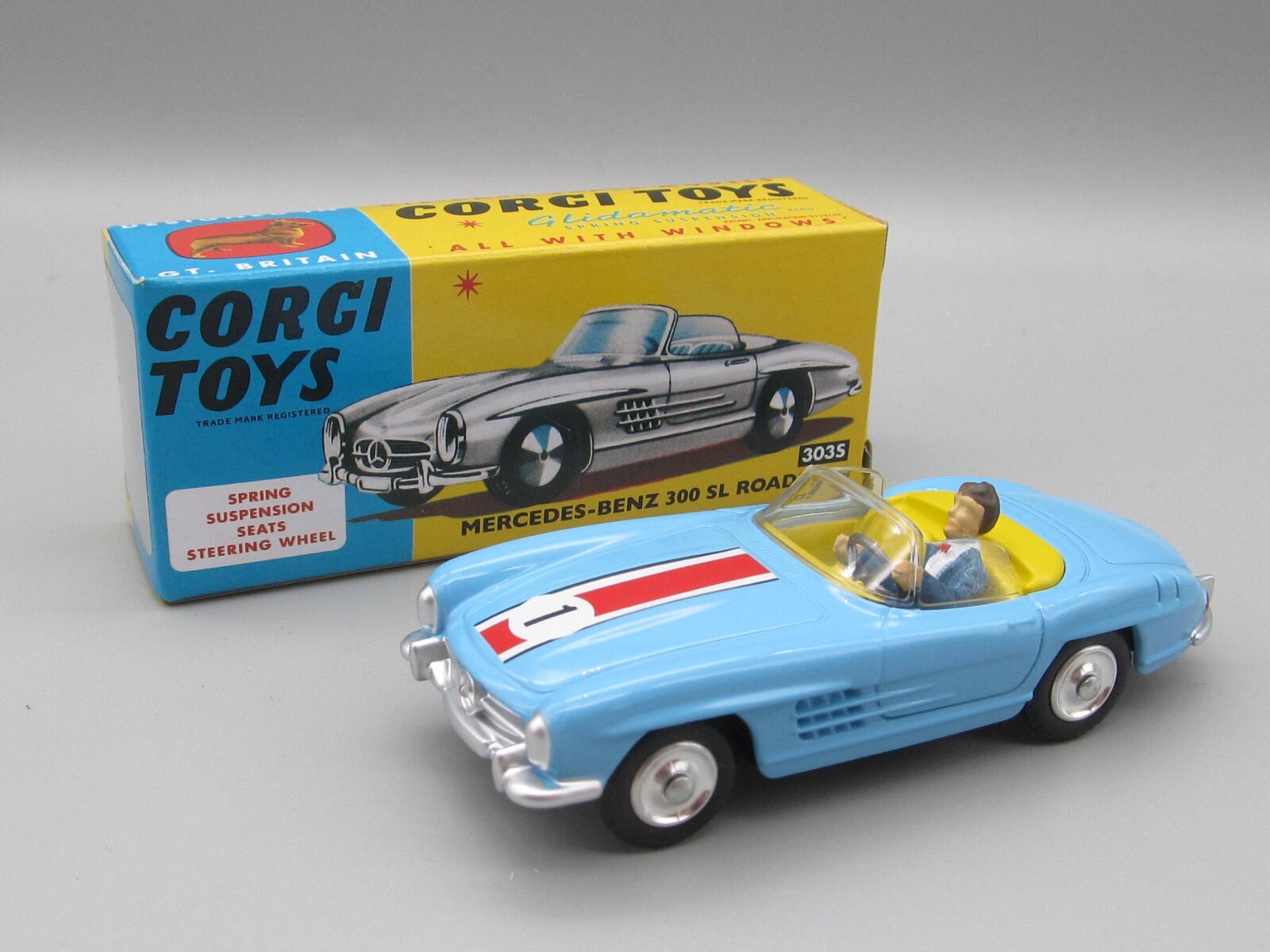 Corgi Toys メルセデス・ベンツ300SLオープンロードスター Mercedes-Benz 300 SL Open Roadster (303S) – Corgi Model Club USA