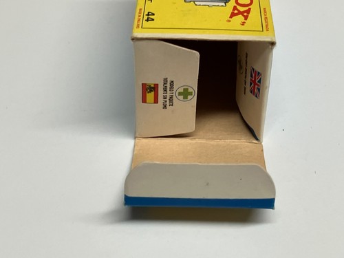 original 1967 MATCHBOX 44C GMC REFRIGERATOR TRUCK in Original E4 Box ~ MINTY - Picture 10 of 11