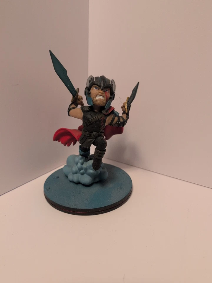 Thor Ragnarok Q-Fig Max Vs Hulk - Marvel Avengers Gladiator Quantum Mechanix Foto 3 de 4