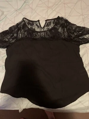 black lace top size 18