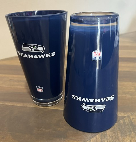 Seattle Seahawks Acrylic Tumblers 2 - 20 Ounce - Picture 5 of 5