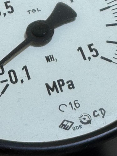 NH3 Manometer -0,1-1,5 MPa (-1-15 bar) Temperaturanzeige 100 mm M20x1,5 #AS-J07 - Picture 10 of 11