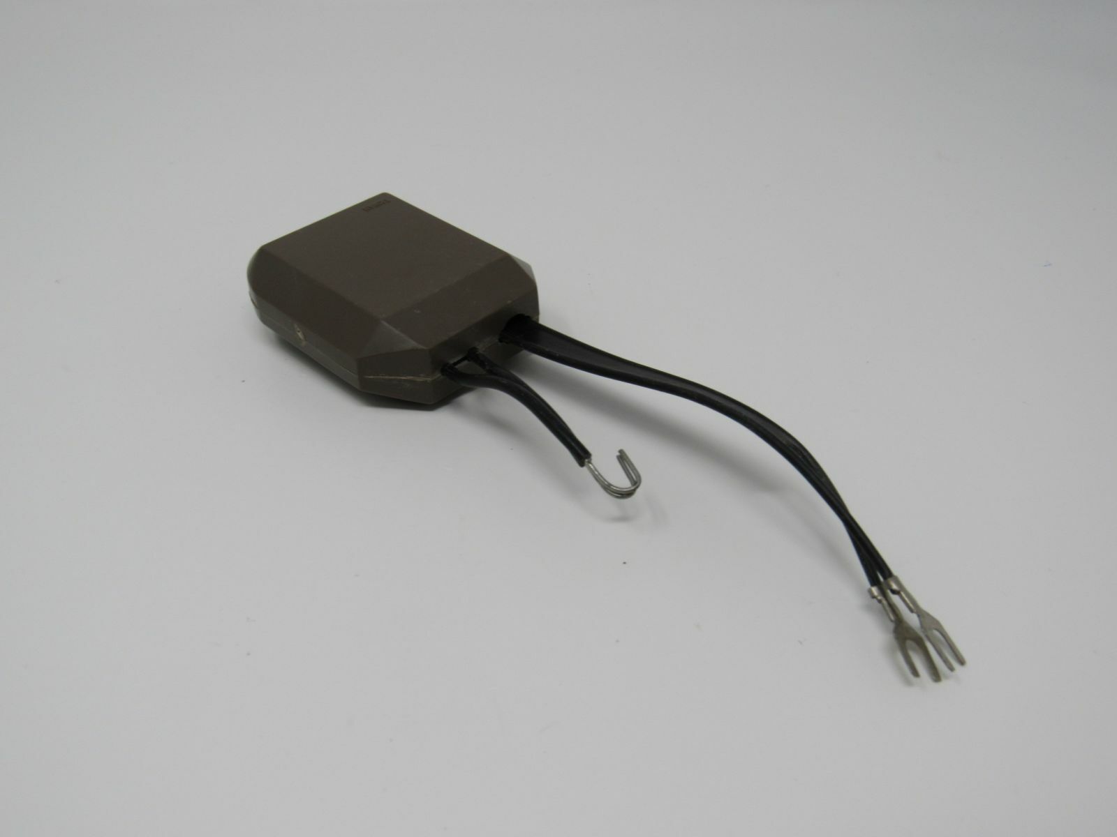 Electricord UHF VHF TV Antenna Splitter