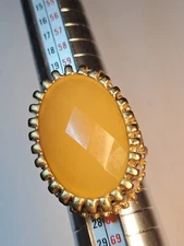 Vtg Goldtone hammered Oval Cocktail Ring w faux  Stone Adjustable  Retro