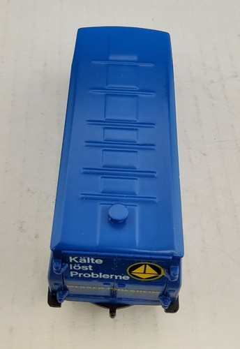 MERCEDES BENZ 207D MESSER GRIESHEIM BOX VAN BY CONRAD #1604 1/50 SCALE MINT - Picture 11 of 15