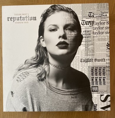 Taylor Swift Reputation Tour VIP box - perfect condition, sealed, working screen
