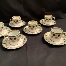 Set of 6 Mottahedeh Strawberry Vine Demitasse Cups and Saucers Vista Alegre