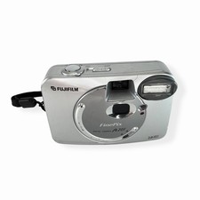 Fujifilm Finepix A201 Compact Digital Camera 2.0MP Silver Tested Working