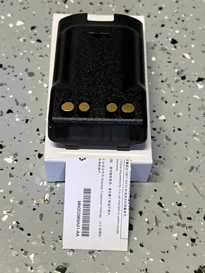 Оригинальный аккумулятор Vertex AAJ62X001 FNB-V128LI VX-821/824/829/921/924 / VX-P 2300 мАч  - Изображение 3 из 4