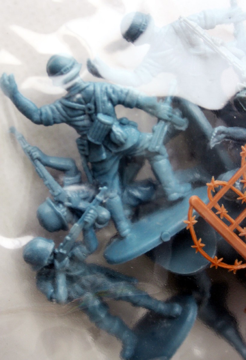 VINTAGE 80'S AFRIKA KORPS 1/32 WW2 BLUE VARIANT PETALO SOLPA