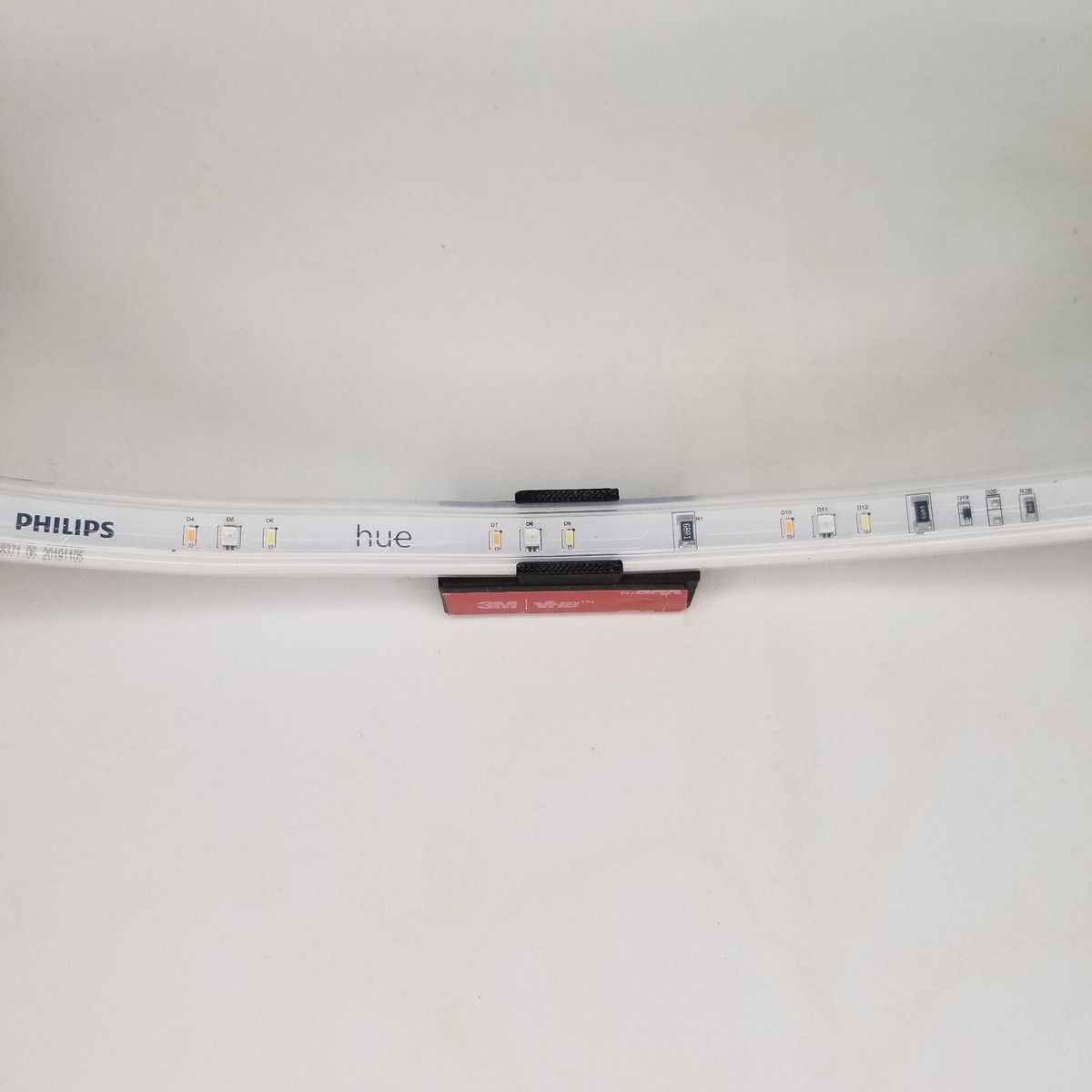 蛍光灯/電球 Philips Hue Lightstrip Plus Base Kit Philips Hue Base Kit 80-in Smart Plug-in LED Under Cabinet Strip