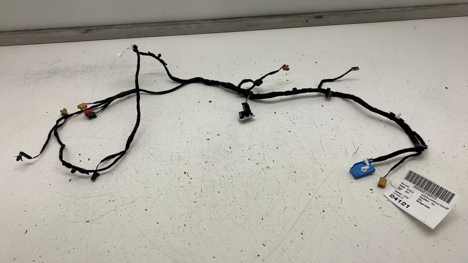19-23 Audi E-Tron Driver Side Front Door Wiring Harness 4KE971035
