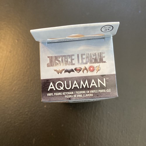 Funko Dorbz: DC - Justice League - Aquaman Action Figure Key Chain - Picture 6 of 7