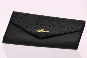 guess black clutch purse