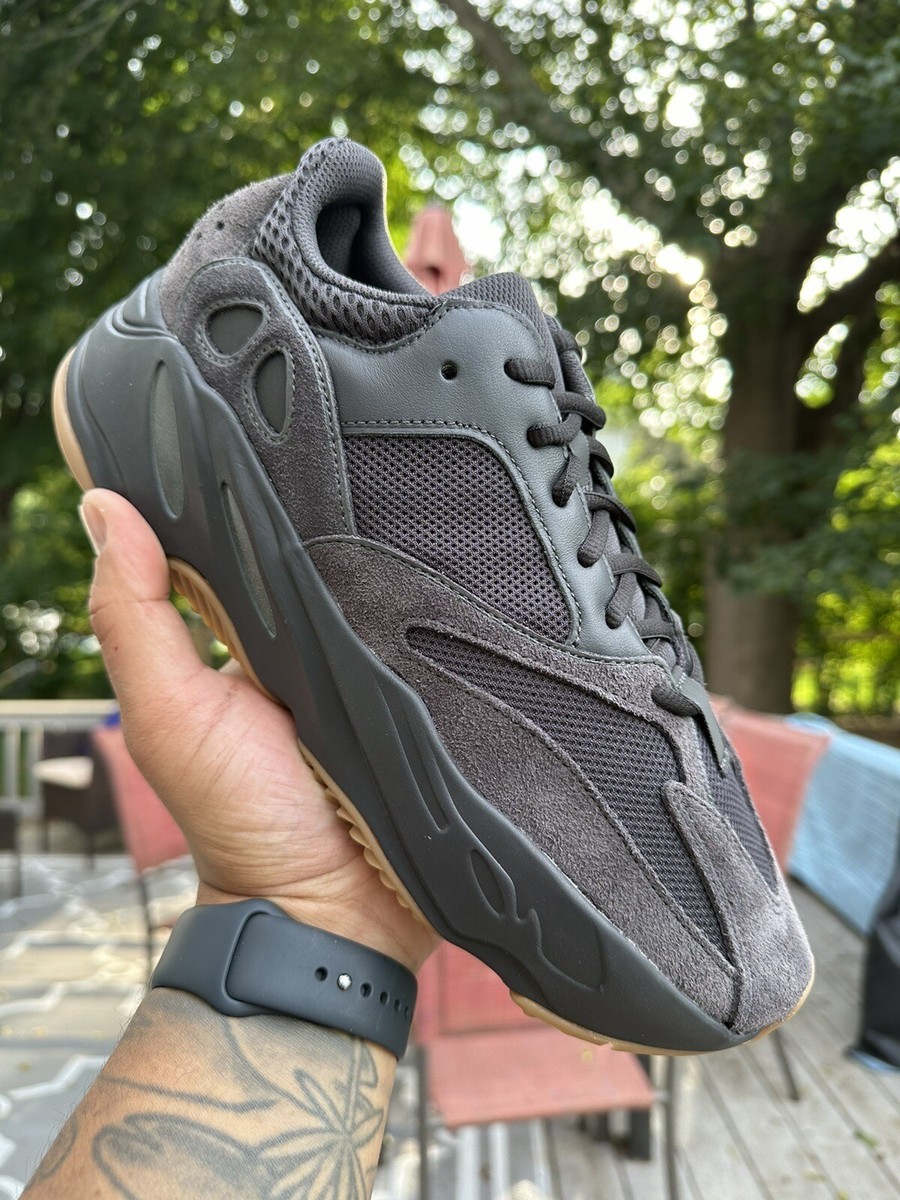 Size 10 - adidas Yeezy Boost 700 V1 Utility Black Size 10 - adidas Yeezy Boost 700 V1 Utility Black